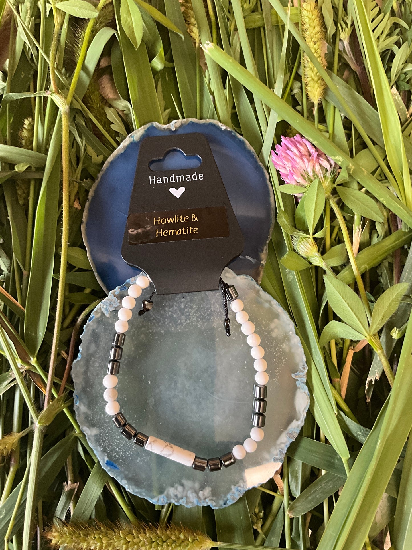 Influential Vibrations: Adjustable Bracelet - Howlite & Hematite