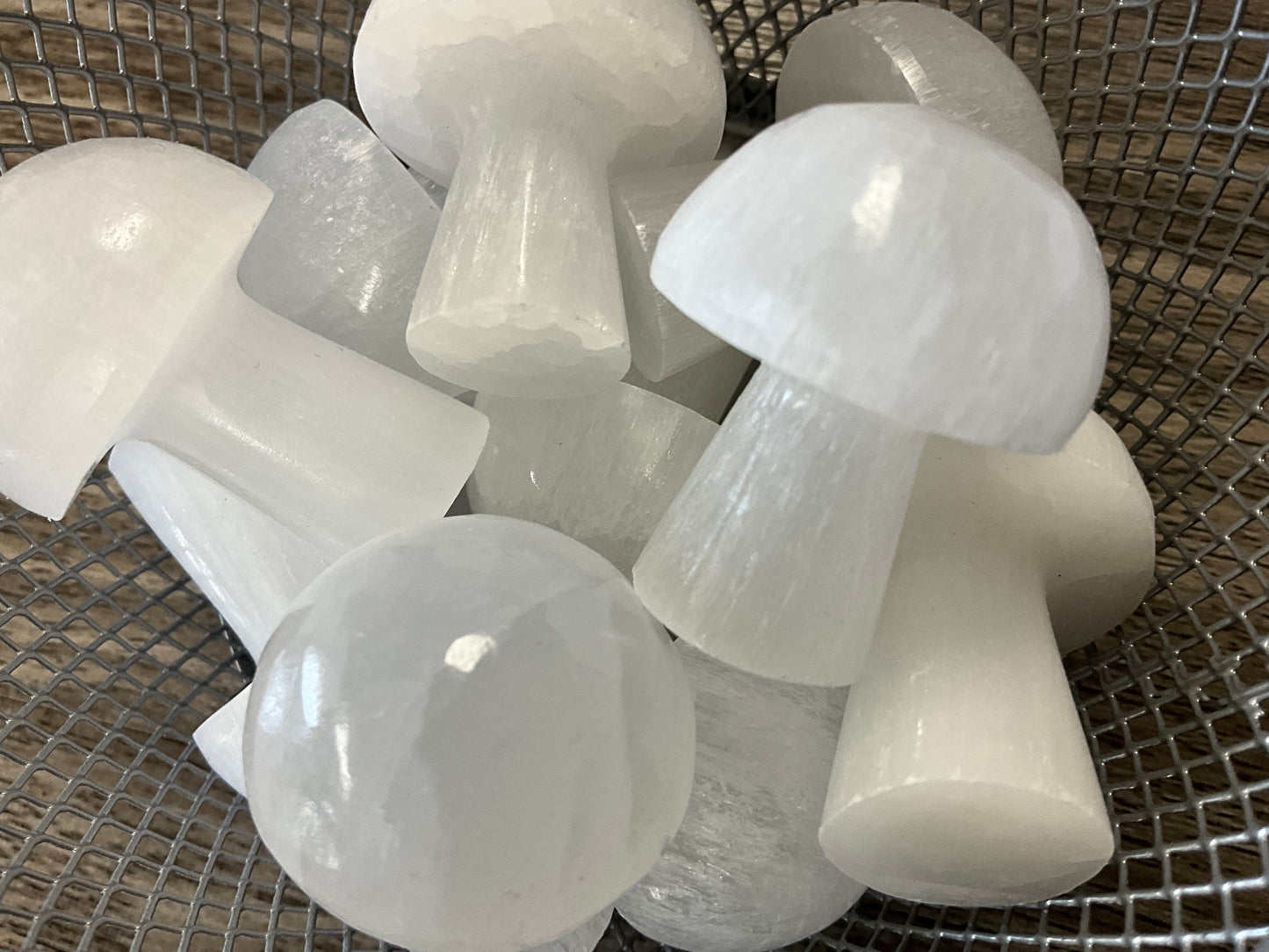 Selenite Mushroom