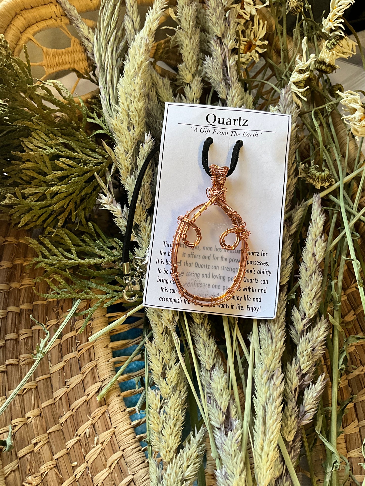 Quartz- Oval Gold Necklace