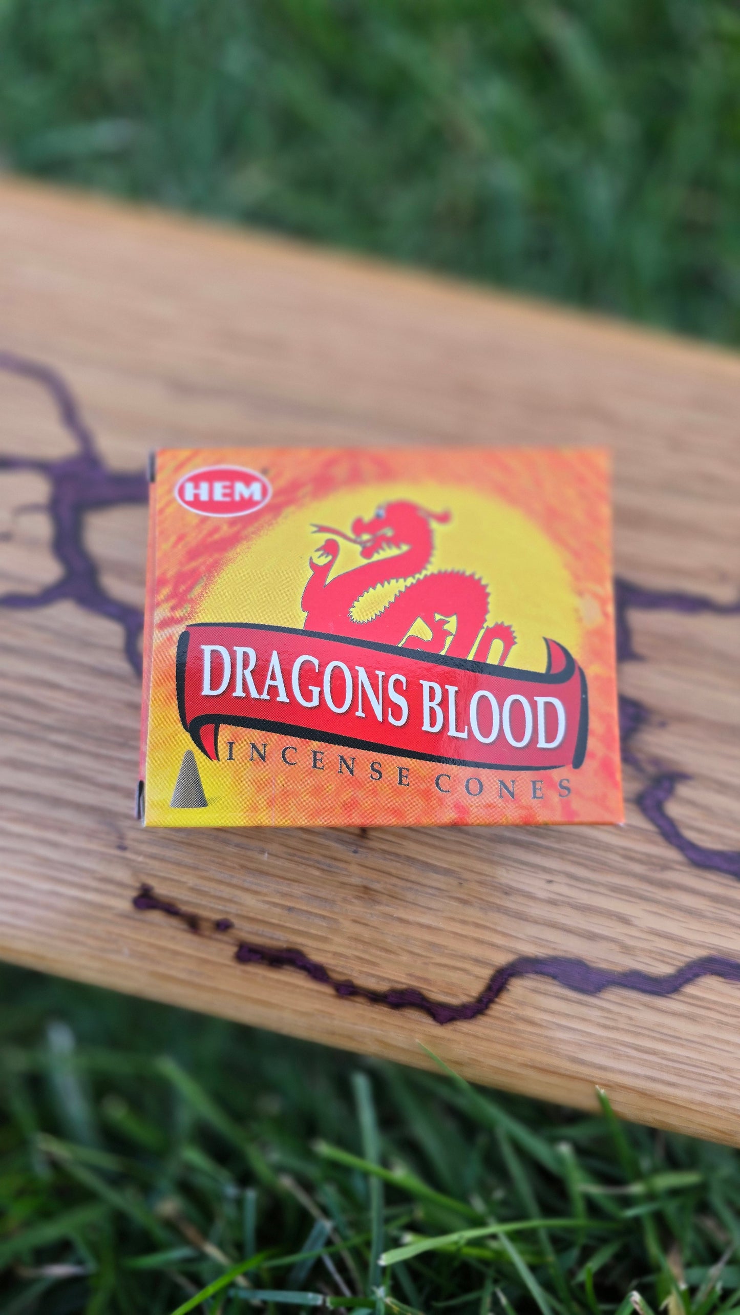 Dragons Blood Incense Cones HEM