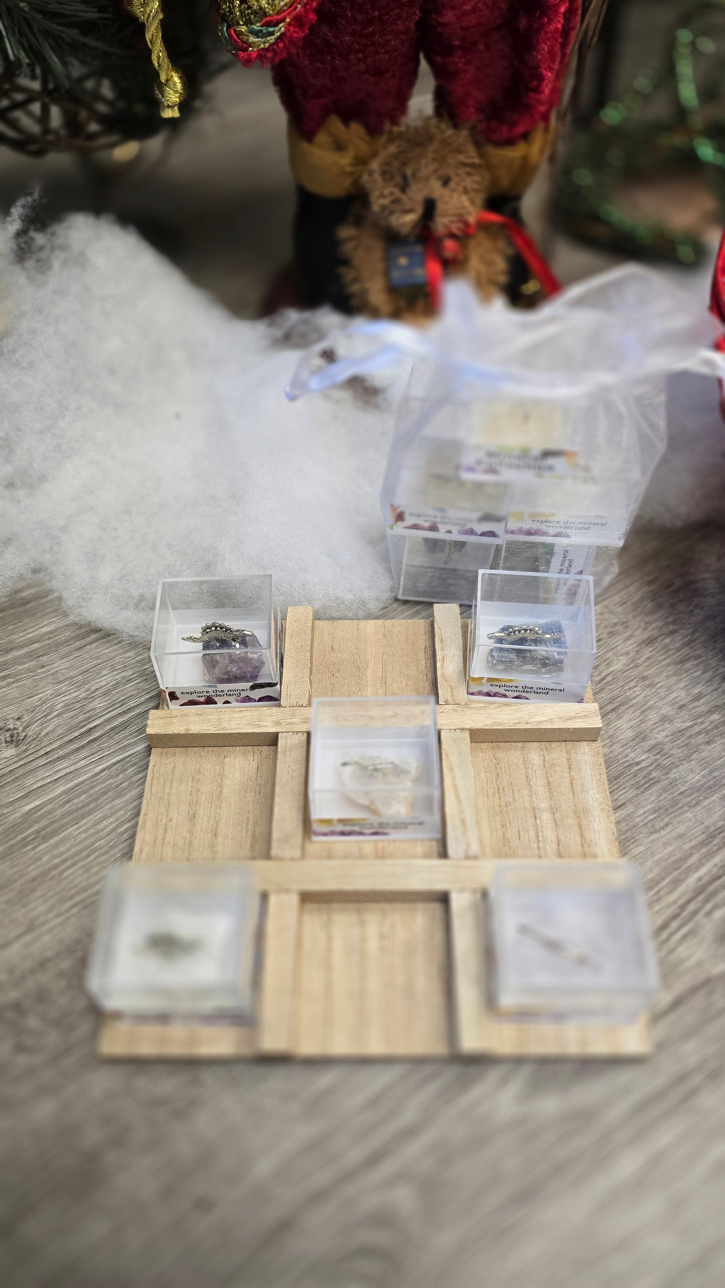 Tic Tac Toe with Animals on Gemstones