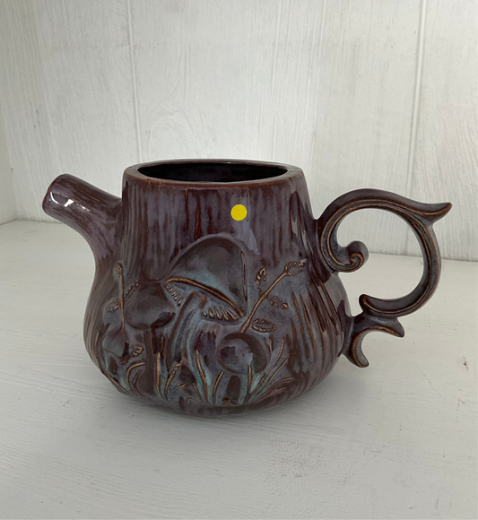 Tom & Lotte Shop - Brown and Mauve Tea Pot