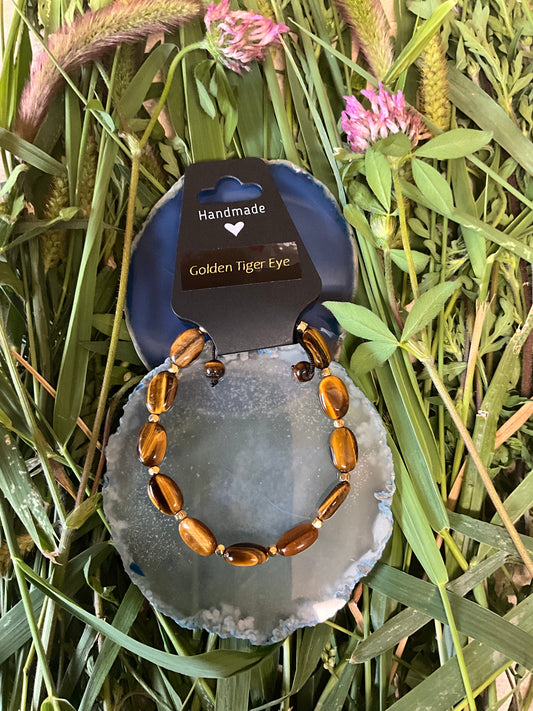 Influential Vibrations: Adjustable Bracelet - Golden TigerEye