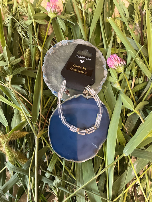Influential Vibrations: Adjustable Bracelet - Grade AA Clear Quartz