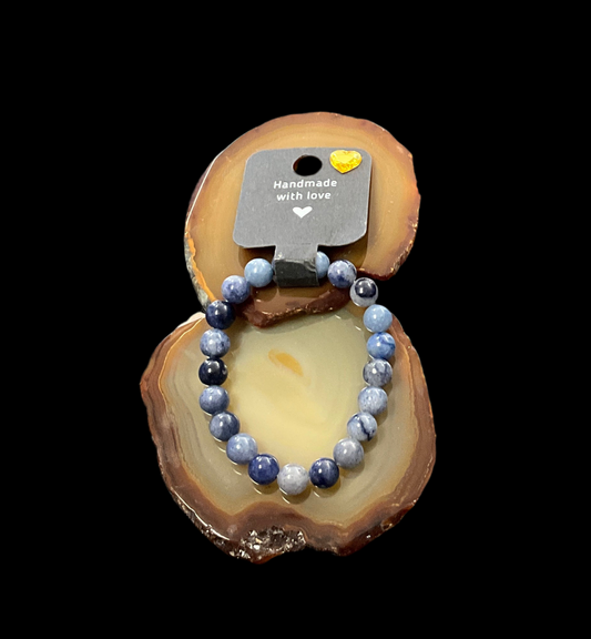 6 3/4in Sodalite Beaded Bracelet