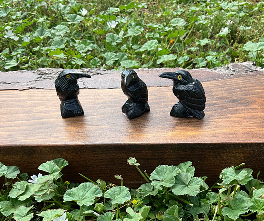 Black Onyx Raven Figurine - Small
