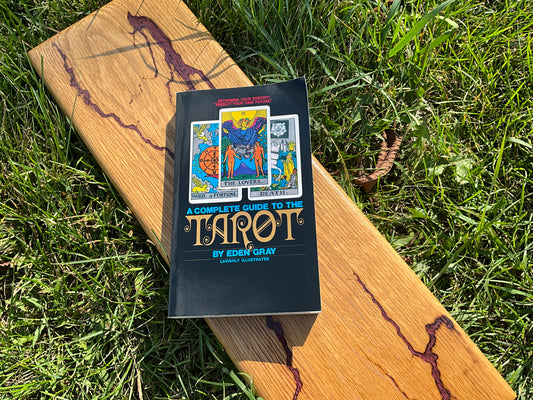 A Complete Guide to the Tarot