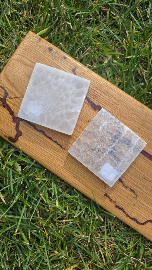 Selenite Square