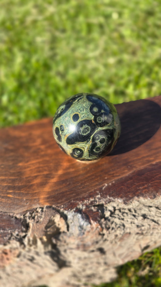 Kambaba Sphere