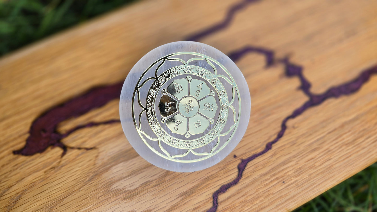 Round Selenite Plates