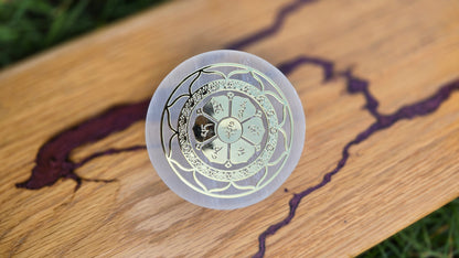 Round Selenite Plates