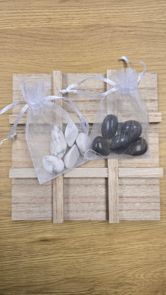Tic Tac Toe with Howlite and Gold Sheen Obsidian