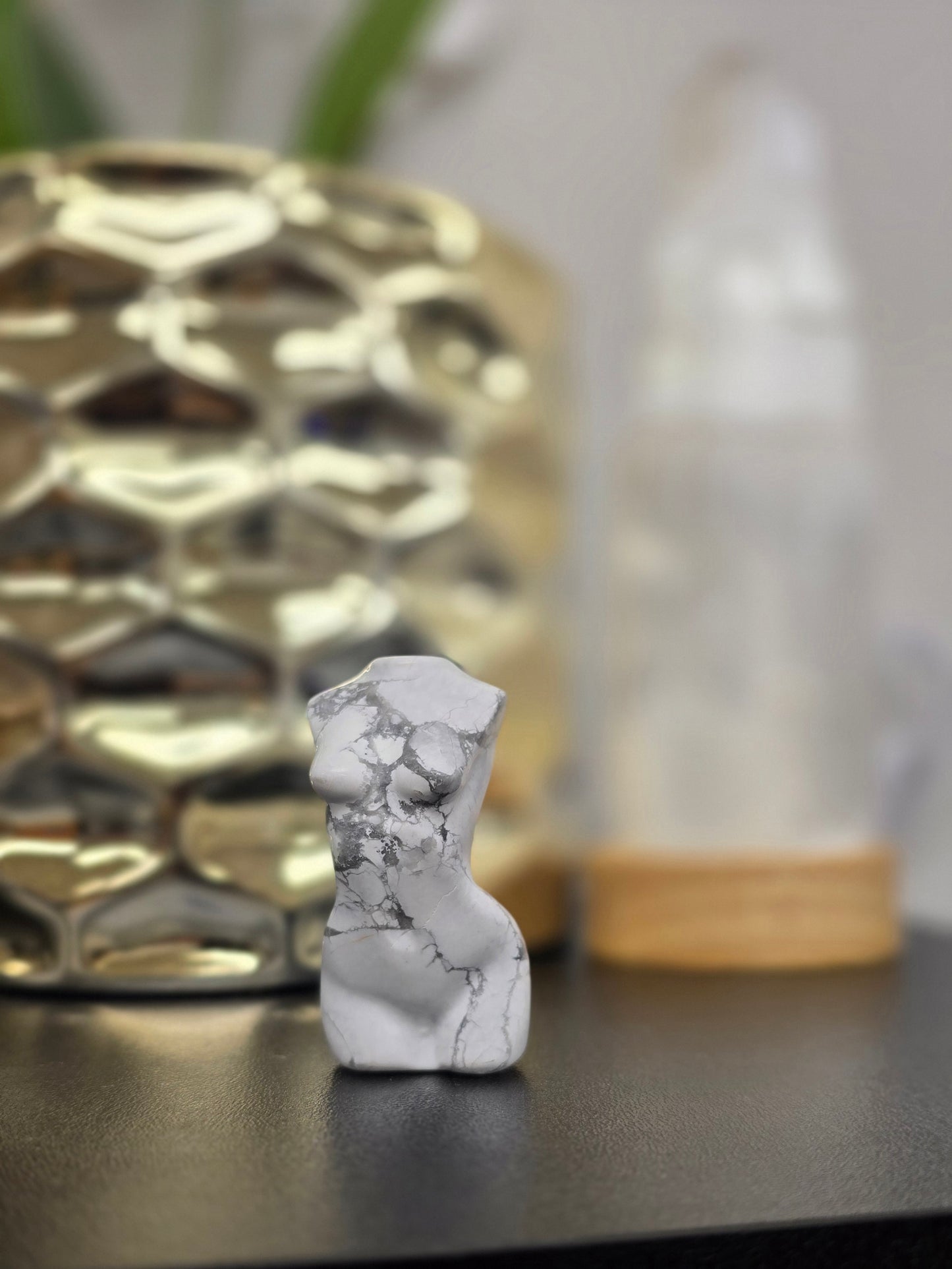 Howlite Goddess Body