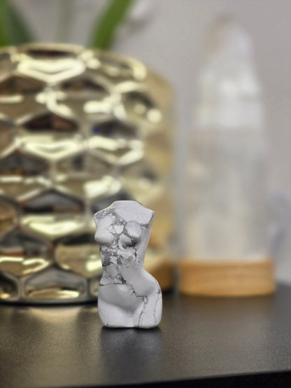 Howlite Goddess Body