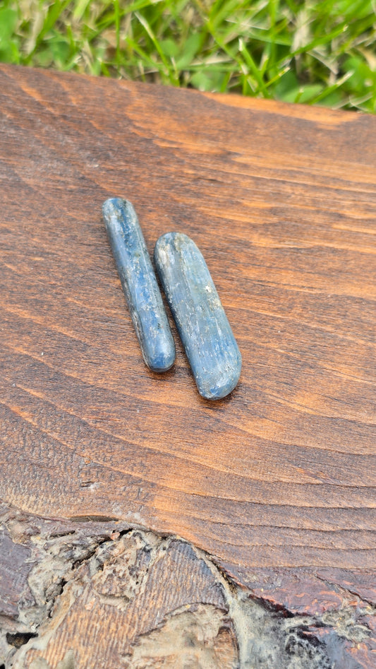 Blue Kyanite Tumbled pieces
