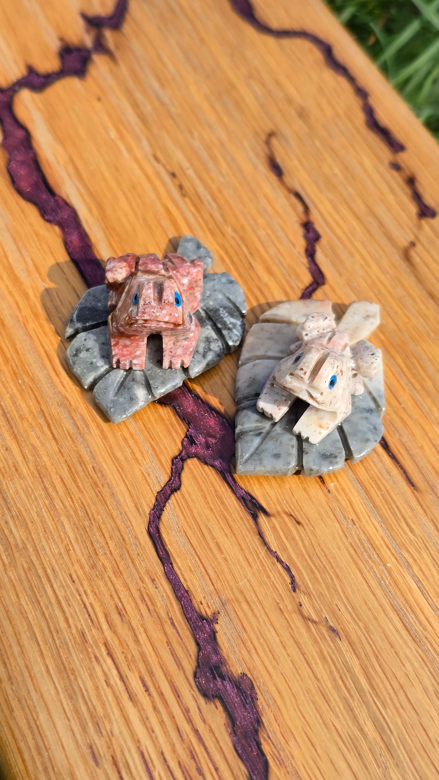 Dolomite Carved Spirit Animal - Frog on Leaf